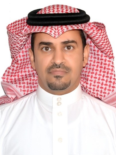 Dr Naif Almakayeel